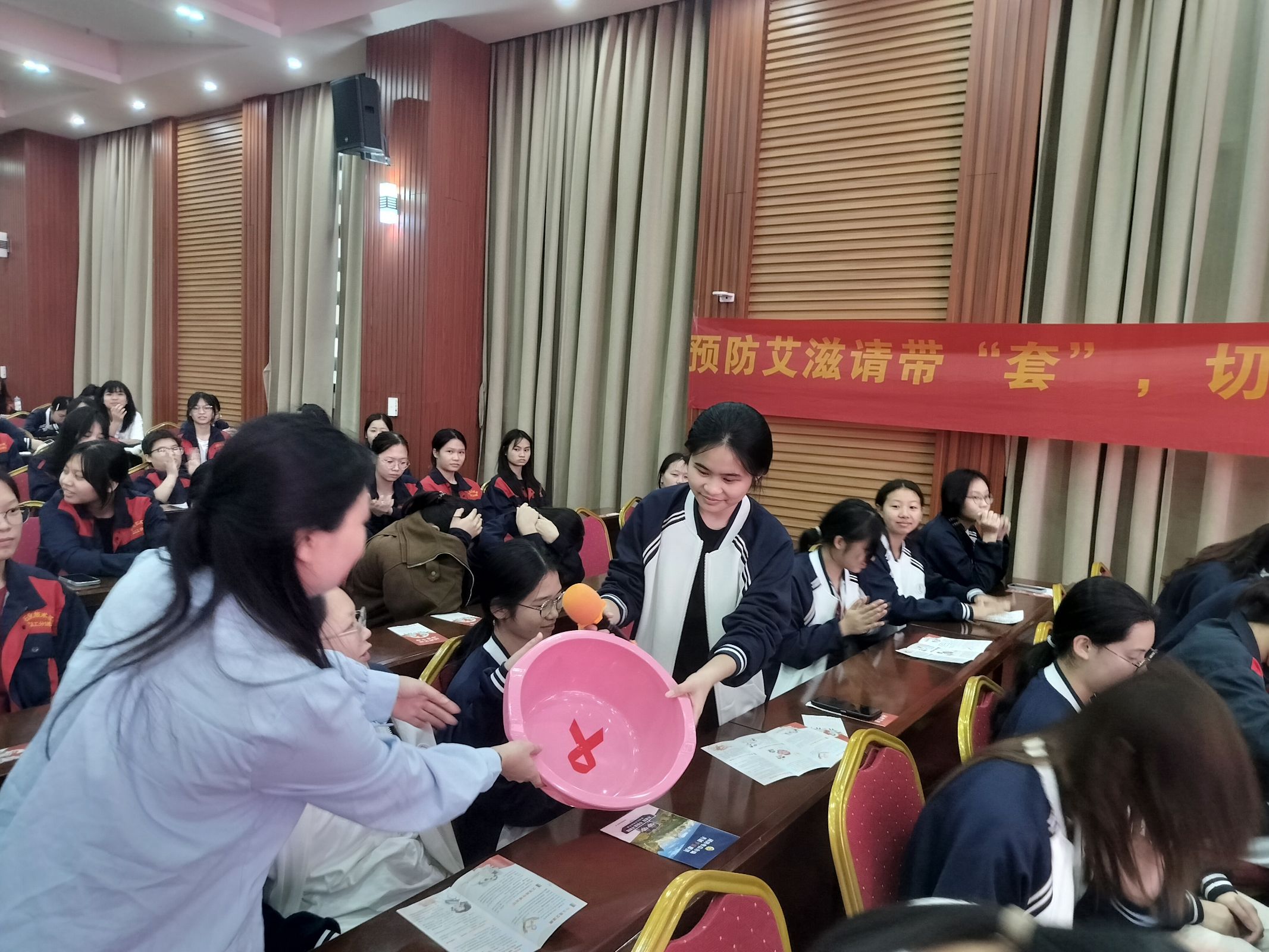 mmexport1763127765249