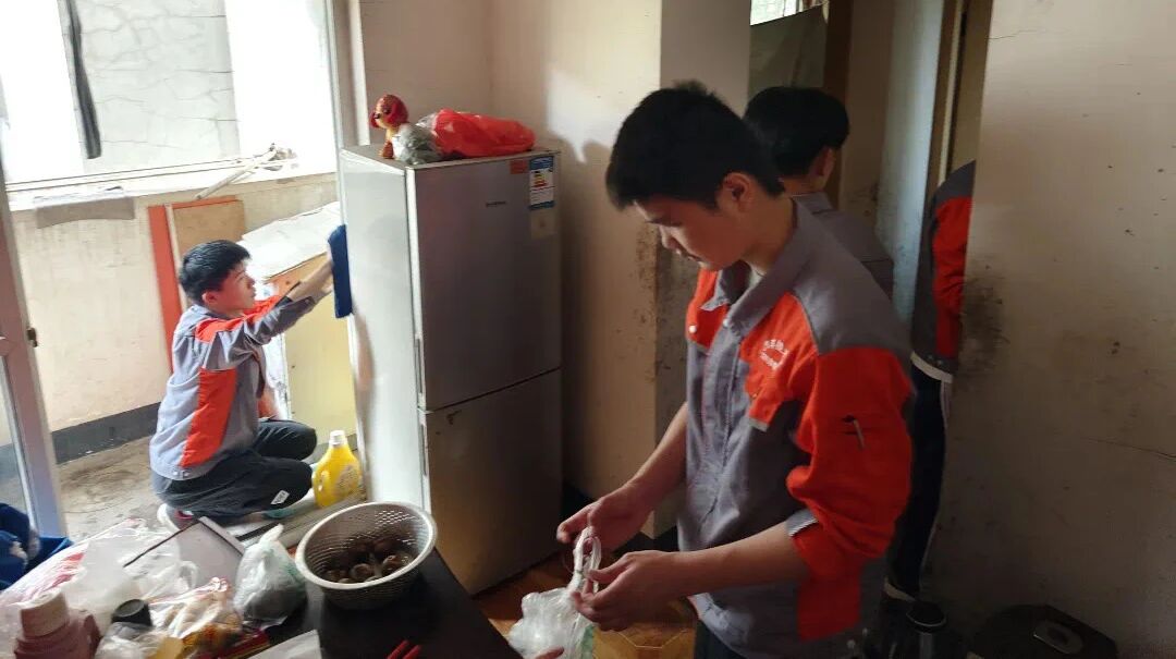 微信图片_2025-11-23_202440_412.jpg 微信图片_2025-11-23_202440_412.jpg