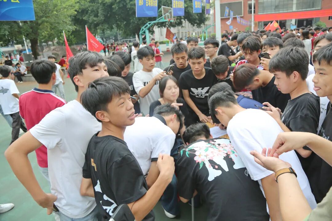 微信图片_2025-12-15_115823_647.jpg 微信图片_2025-12-15_115823_647.jpg