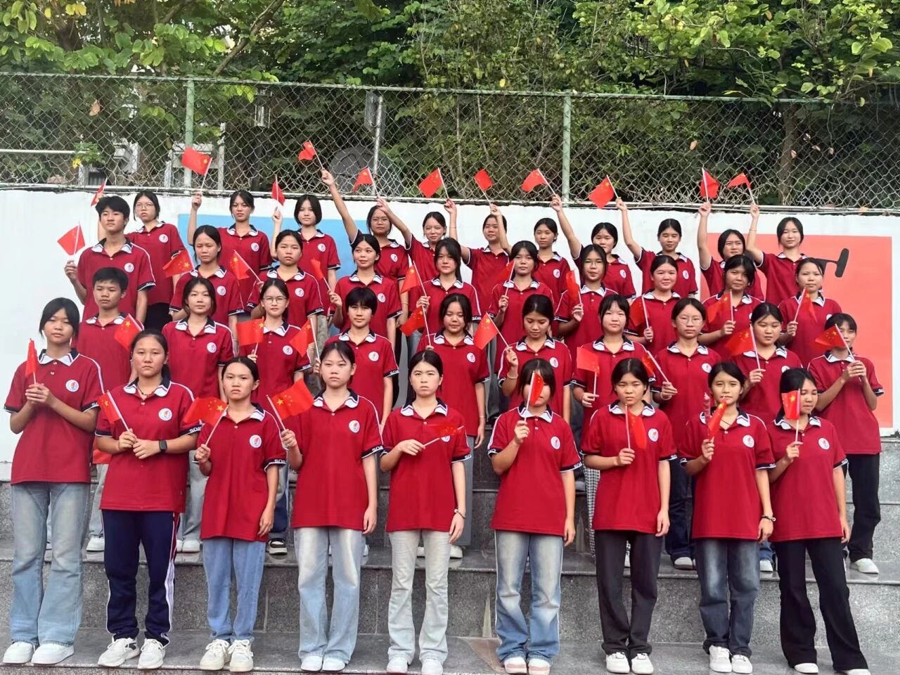 微信图片_2025-12-15_213811_930.jpg 微信图片_2025-12-15_213811_930.jpg