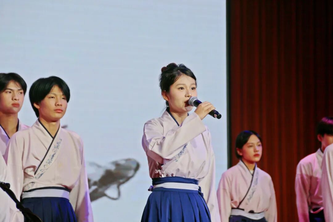 微信图片_2025-12-15_093815_907.jpg 微信图片_2025-12-15_093815_907.jpg