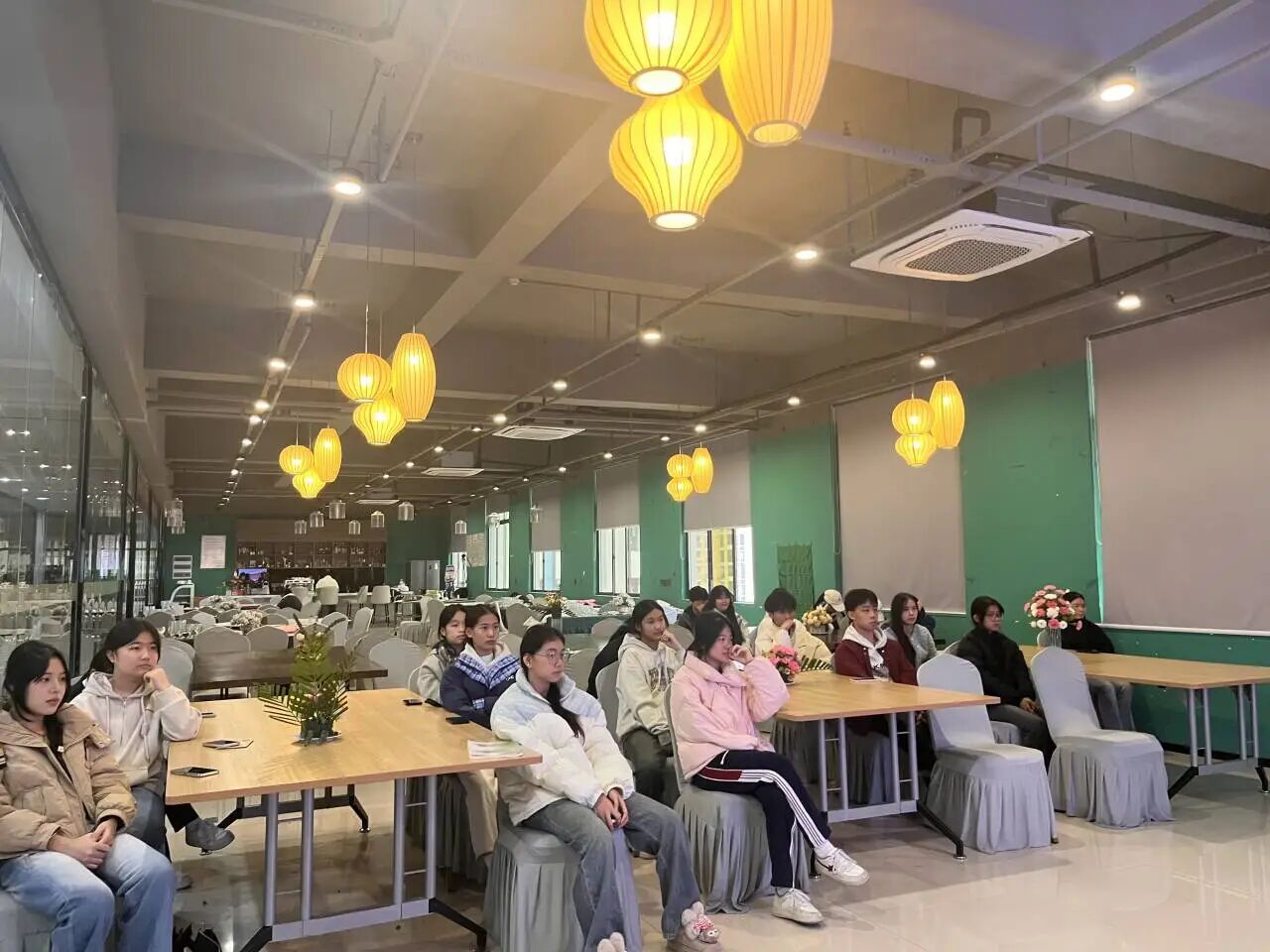 微信图片_2025-12-16_190120_619.jpg 微信图片_2025-12-16_190120_619.jpg