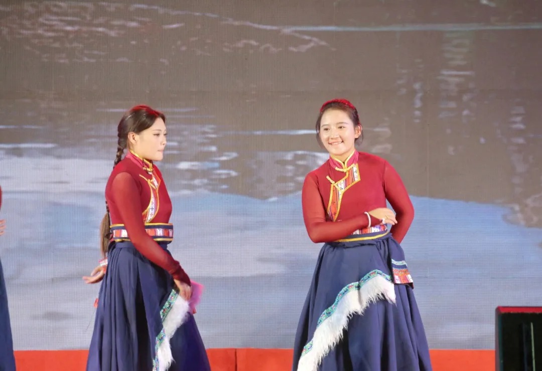 微信图片_2025-12-15_192512_142.webp 微信图片_2025-12-15_192512_142.webp