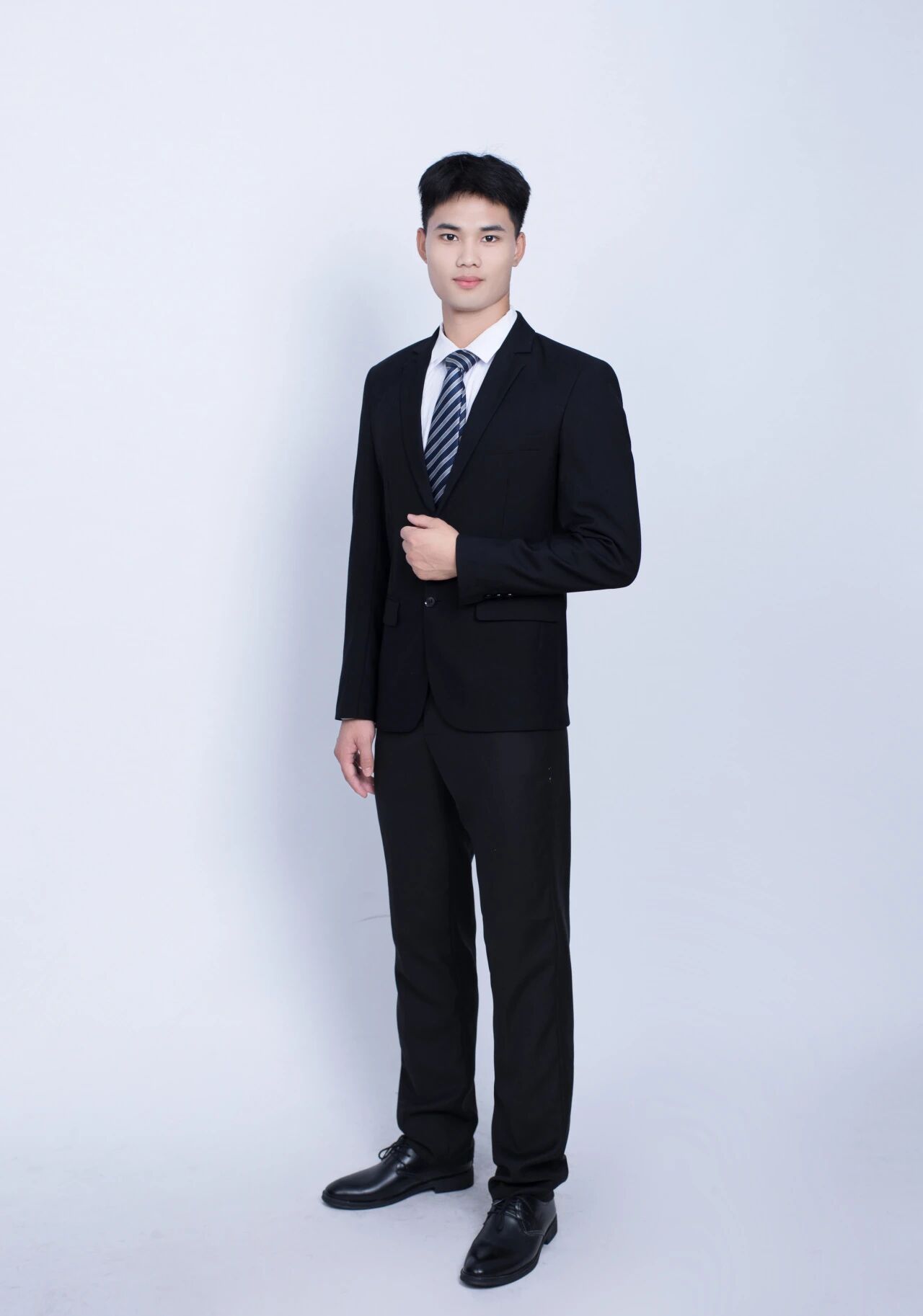 微信图片_2025-12-16_092234_341.jpg 微信图片_2025-12-16_092234_341.jpg