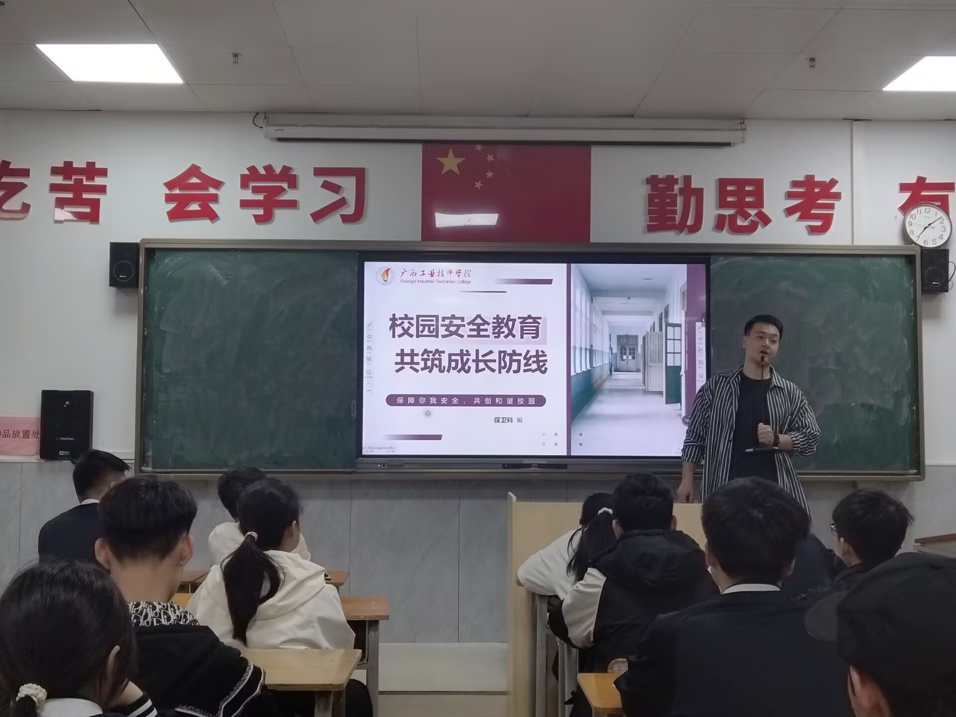 082FF05D3ADA300F3773F55469C185D1.jpg