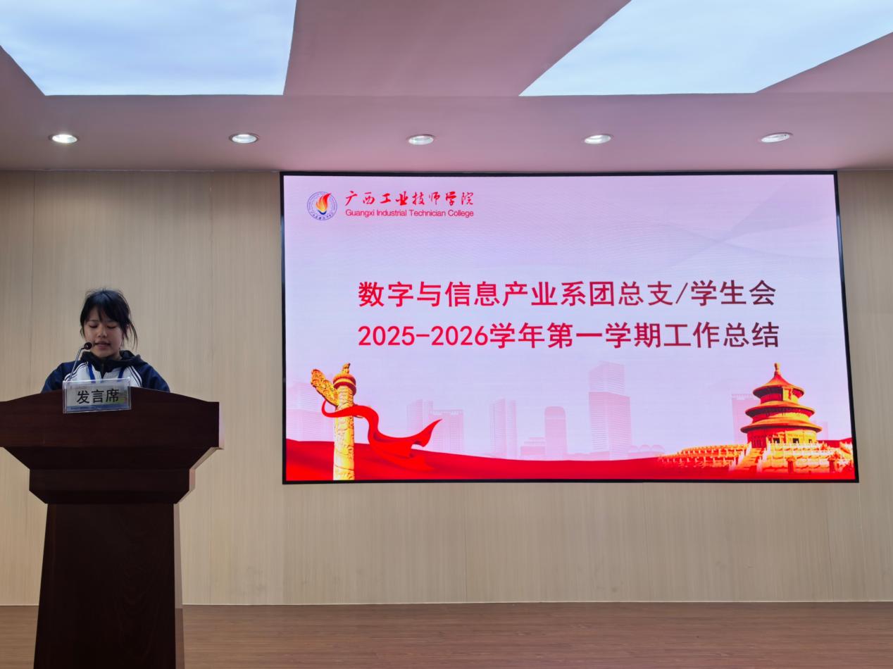 2506CACD77D0F4046CF541F6D15C2E09