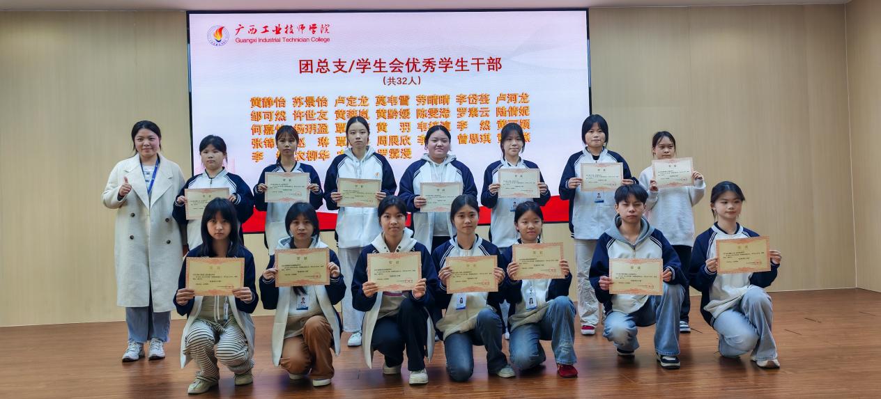 09180D38C2614254BC81379A5524DBB0