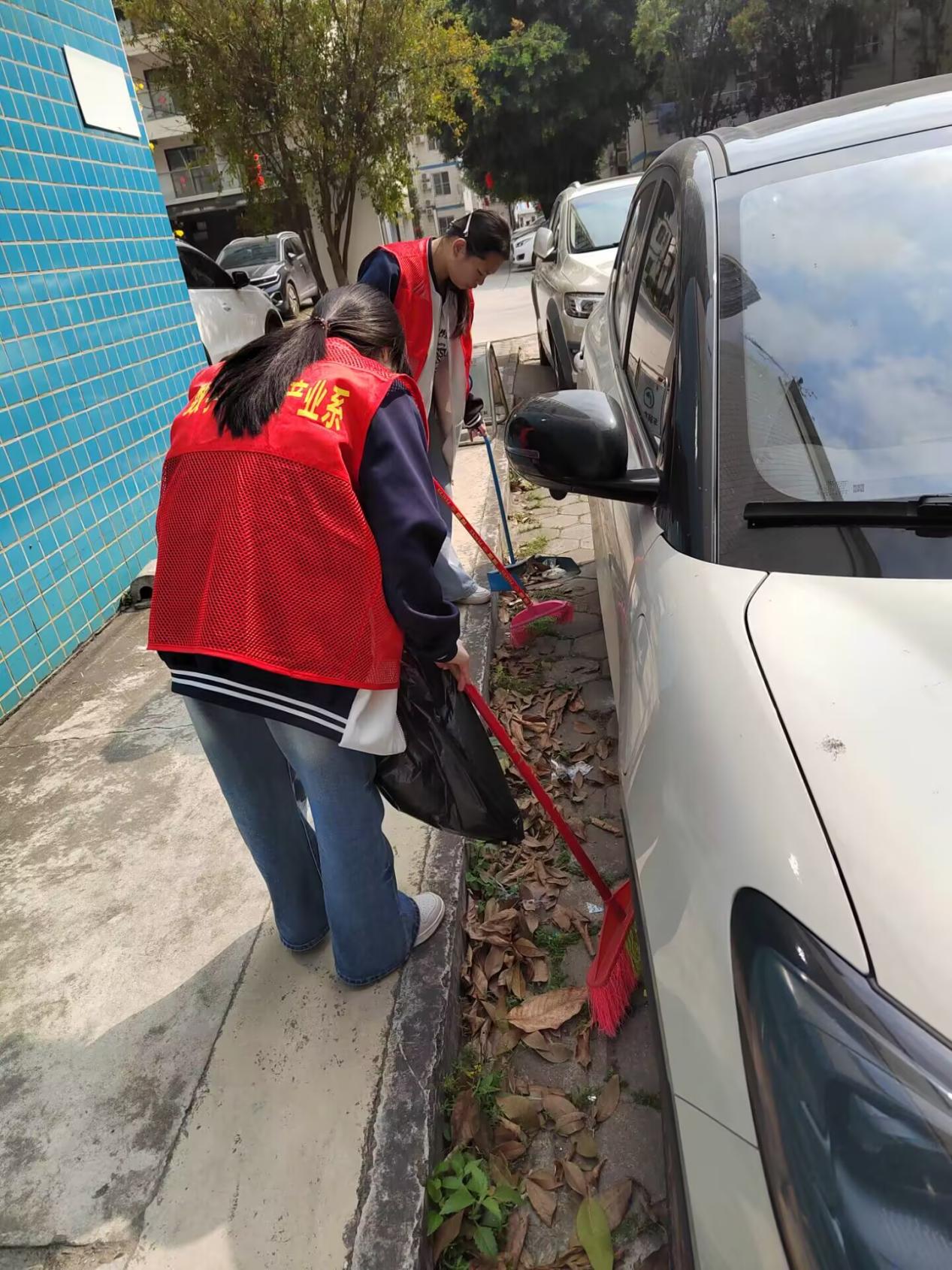 E379285119EDF6D06C9FAECC2010A825