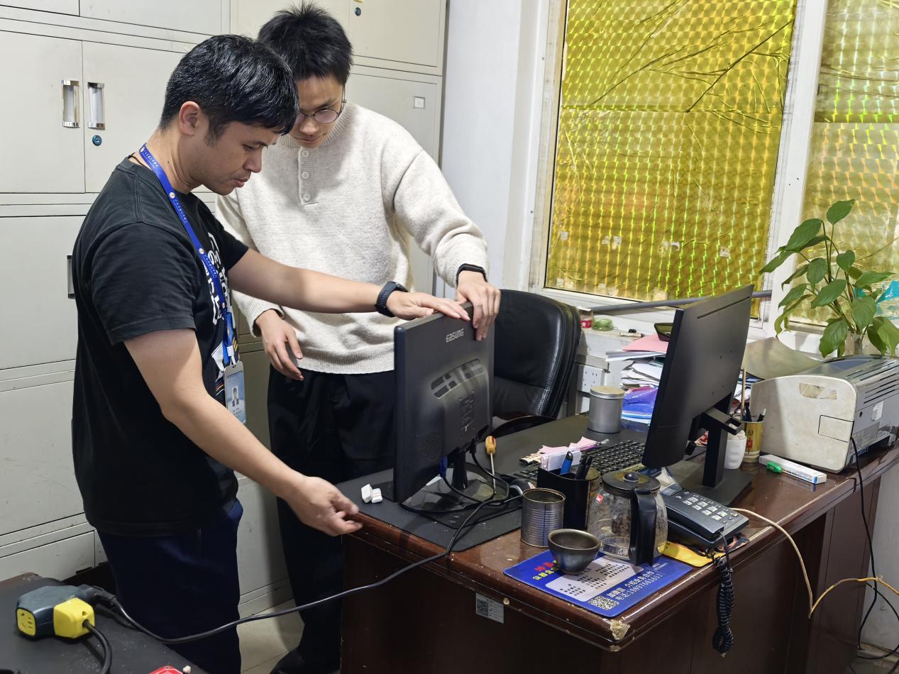 9EE180451BB6A8BFE2D1323070132B72