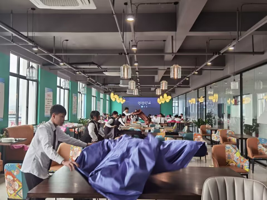 酒店学生1 酒店学生1