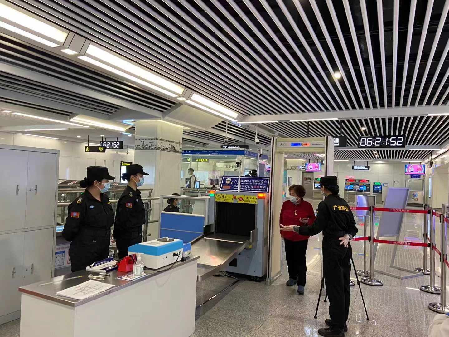 城市轨道交通运营与管理专业学生到南宁轨道交通集团实习就业1(原图) 城市轨道交通运营与管理专业学生到南宁轨道交通集团实习就业1(原图)